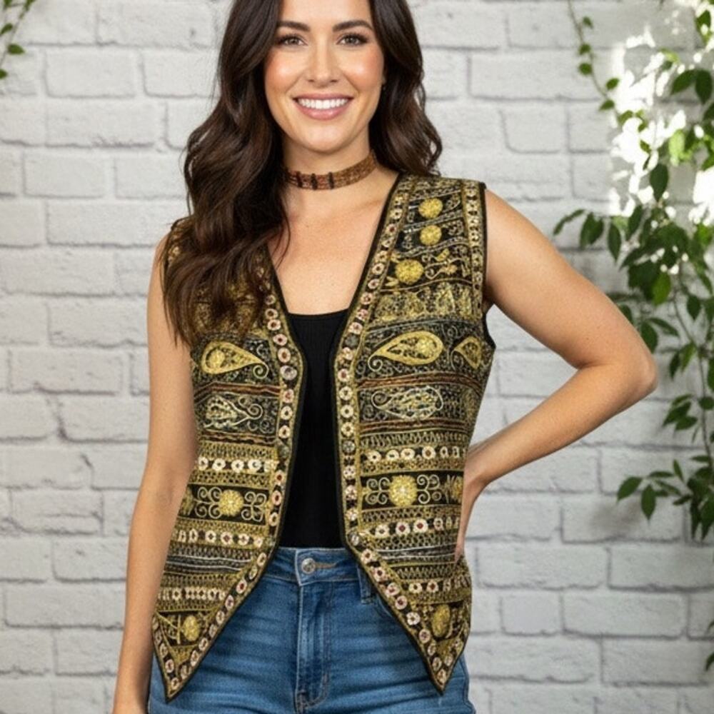 Vintage Xinqu Boho/Bollywood Embroidered Vest